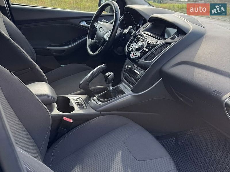 Універсал Ford Focus 2011 в Радехові