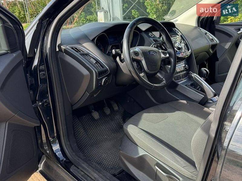 Універсал Ford Focus 2011 в Радехові