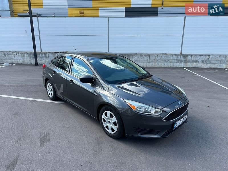 Седан Ford Focus 2016 в Киеве