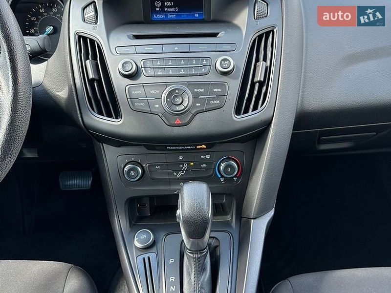 Седан Ford Focus 2016 в Киеве