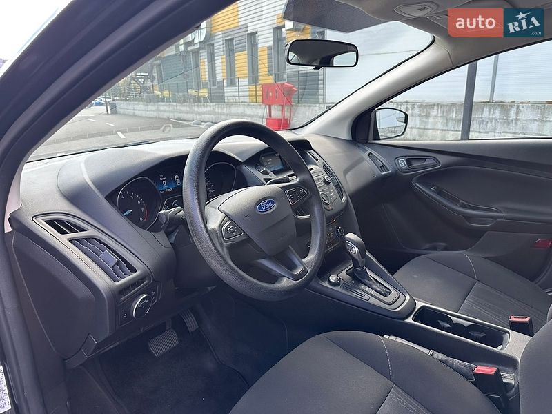 Седан Ford Focus 2016 в Киеве