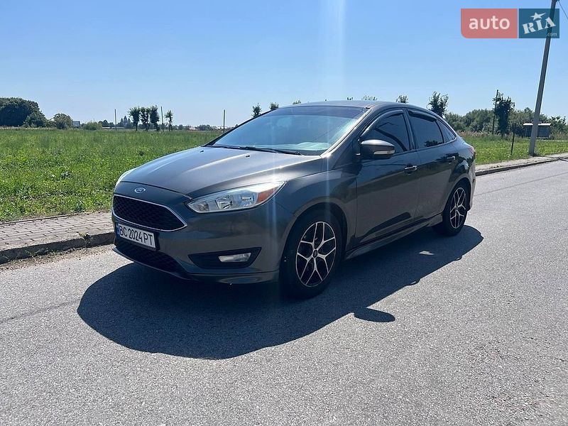 Седан Ford Focus 2015 в Стрые