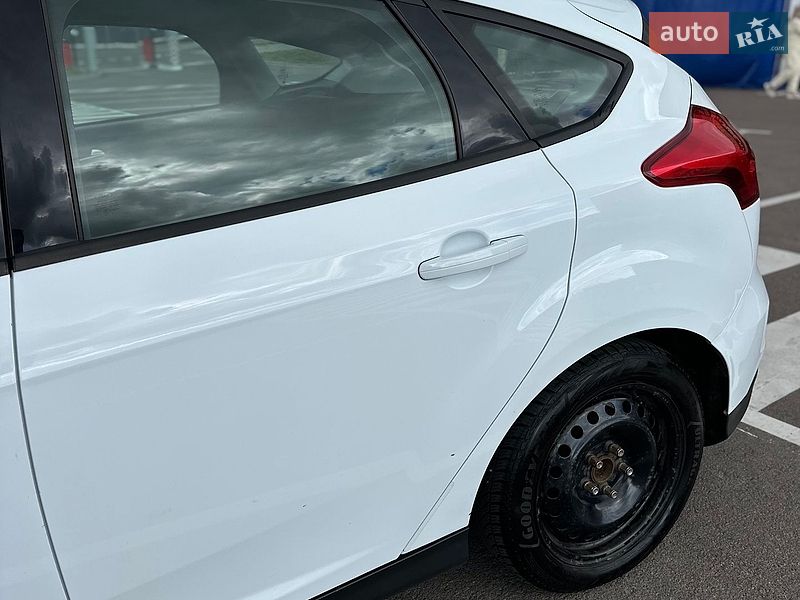 Хэтчбек Ford Focus 2017 в Ровно
