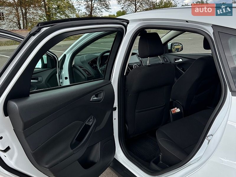 Хэтчбек Ford Focus 2017 в Ровно