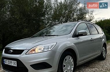 Ford Focus  2010