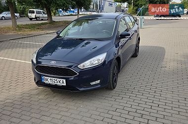Ford Focus  2015
