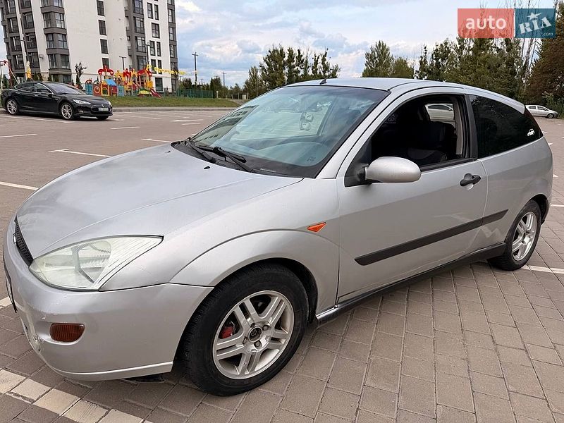 Хетчбек Ford Focus 1999 в Луцьку