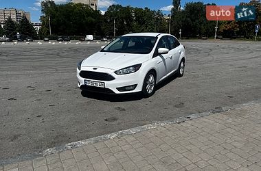 Ford Focus  2016