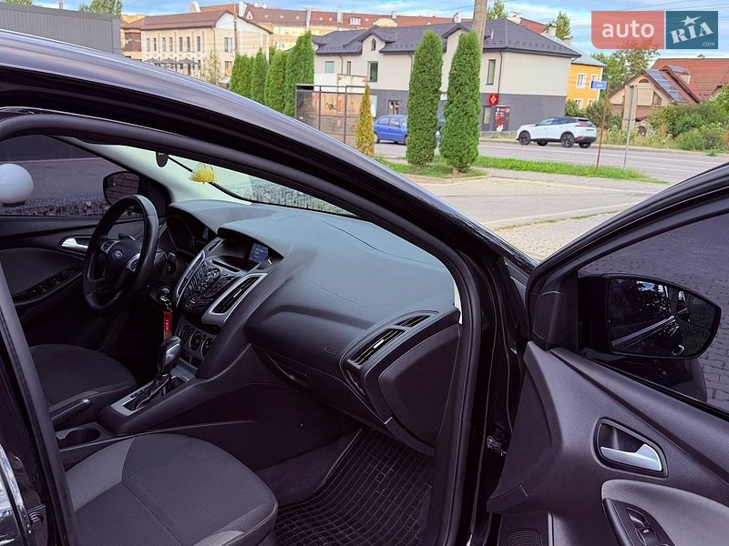 Седан Ford Focus 2013 в Ивано-Франковске