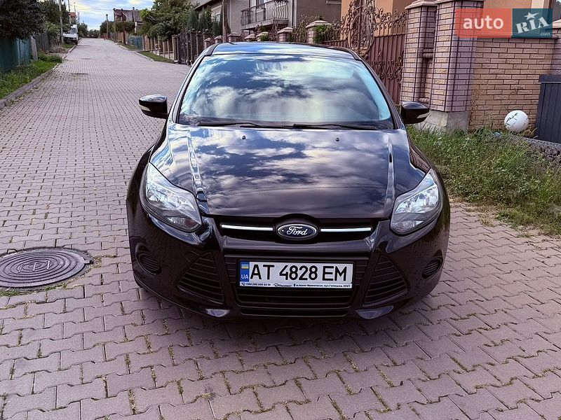 Седан Ford Focus 2013 в Ивано-Франковске