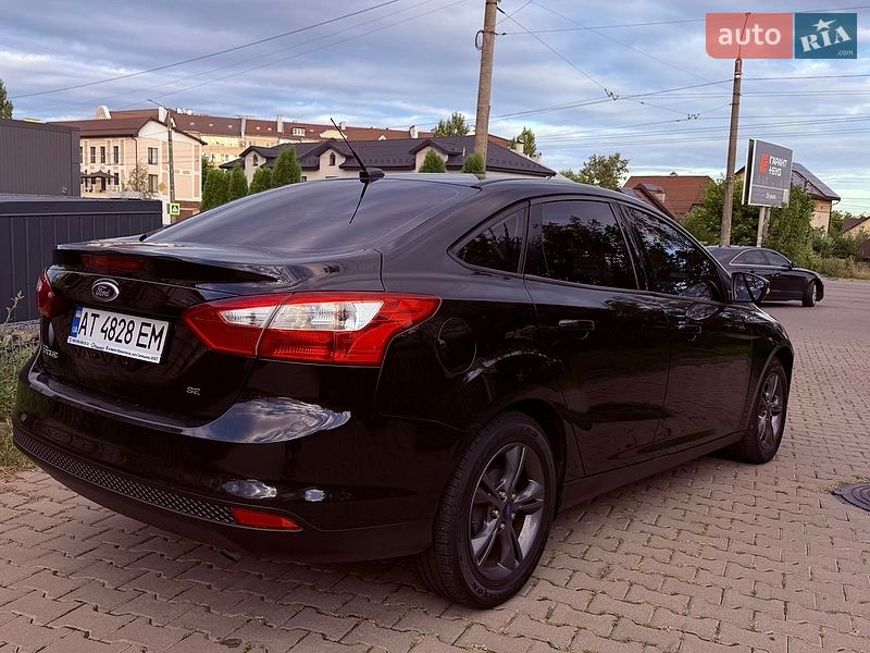Седан Ford Focus 2013 в Ивано-Франковске