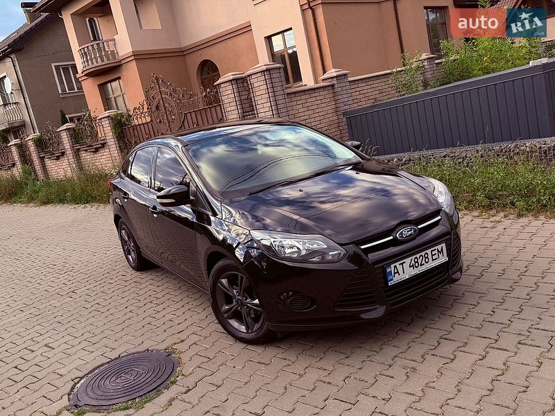 Седан Ford Focus 2013 в Ивано-Франковске