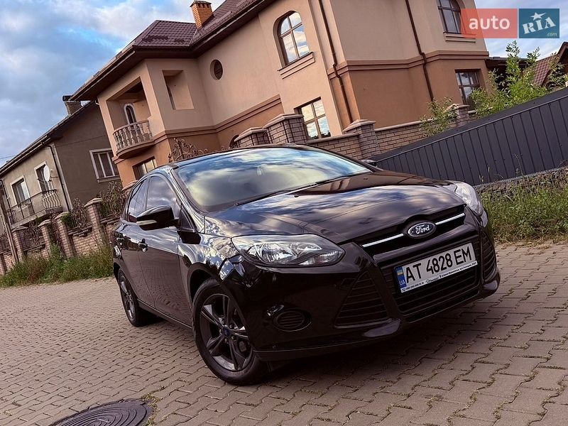 Седан Ford Focus 2013 в Ивано-Франковске