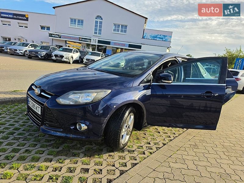 Седан Ford Focus 2011 в Ивано-Франковске