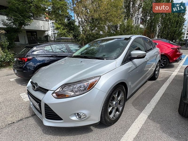 Седан Ford Focus 2012 в Львове
