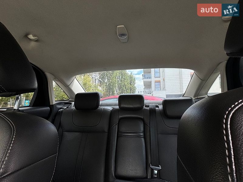 Седан Ford Focus 2012 в Львове