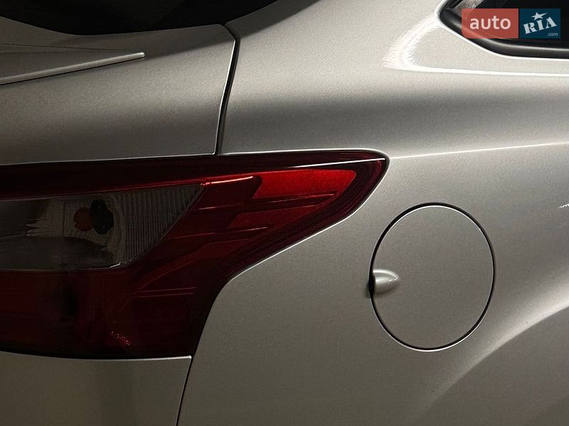 Седан Ford Focus 2012 в Львове