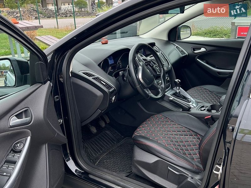 Універсал Ford Focus 2012 в Городенці