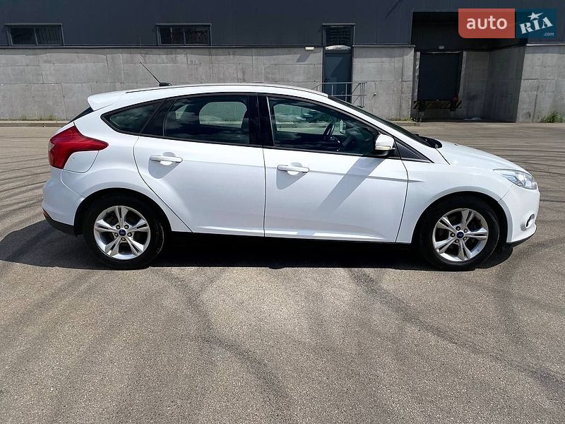 Хетчбек Ford Focus 2014 в Києві