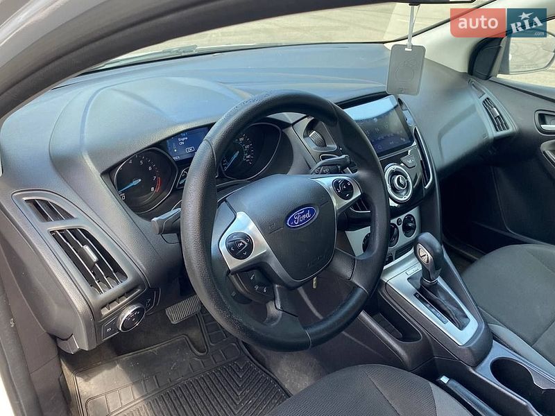Хетчбек Ford Focus 2014 в Києві