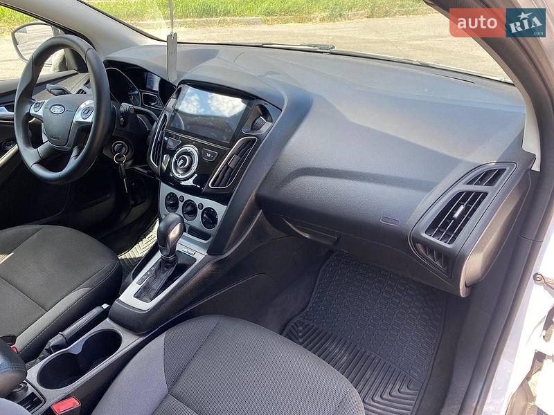 Хетчбек Ford Focus 2014 в Києві