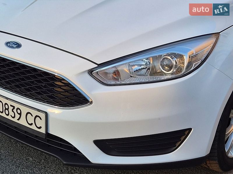 Хэтчбек Ford Focus 2015 в Днепре фото 5 Хэтчбек Ford Focus 2015 в Днепре