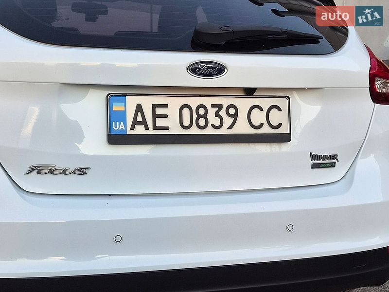 Хэтчбек Ford Focus 2015 в Днепре фото 11 Хэтчбек Ford Focus 2015 в Днепре