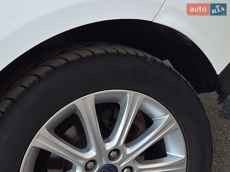 Хэтчбек Ford Focus 2015 в Днепре фото 14 Хэтчбек Ford Focus 2015 в Днепре