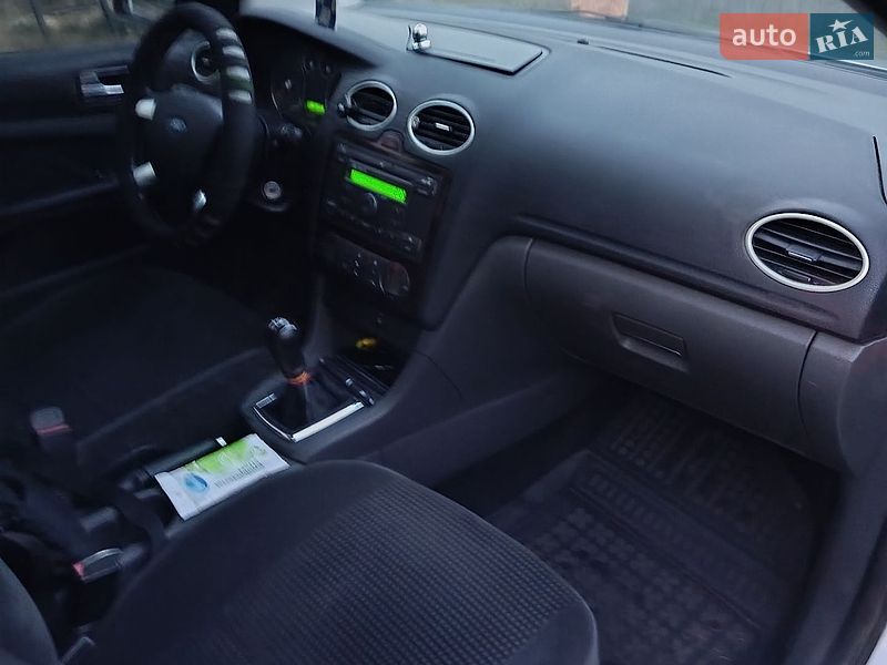 Универсал Ford Focus 2005 в Сарнах
