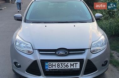 Ford Focus  2011