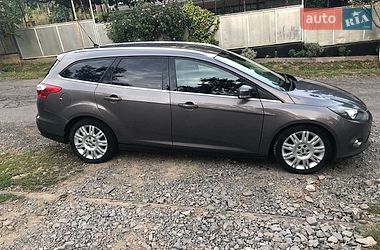 Ford Focus  2012