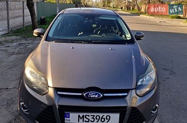 Ford Focus  2012