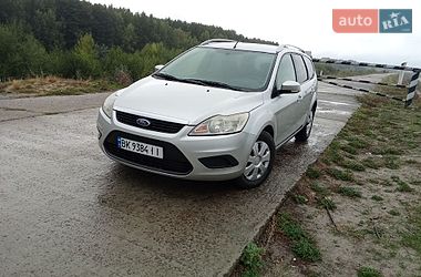 Ford Focus  2010