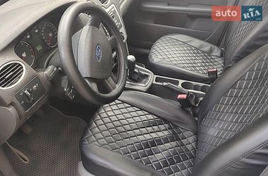 Хэтчбек Ford Focus 2006 в Киеве фото 5 Хэтчбек Ford Focus 2006 в Киеве