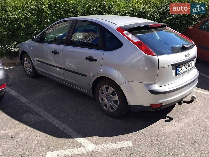 Хэтчбек Ford Focus 2006 в Киеве фото 8 Хэтчбек Ford Focus 2006 в Киеве
