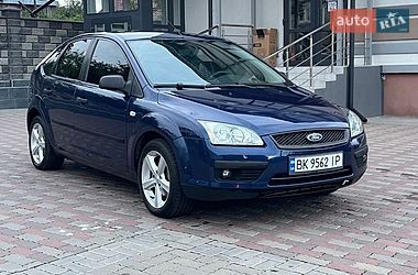 Ford Focus  2005