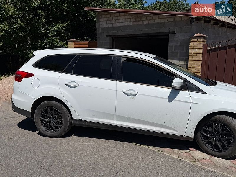 Універсал Ford Focus 2017 в Павлограді