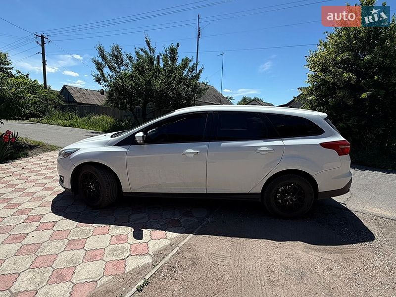 Універсал Ford Focus 2017 в Павлограді