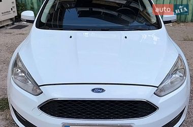 Ford Focus  2015