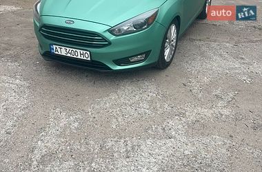 Седан Ford Focus 2015 в Киеве фото 2 Седан Ford Focus 2015 в Киеве