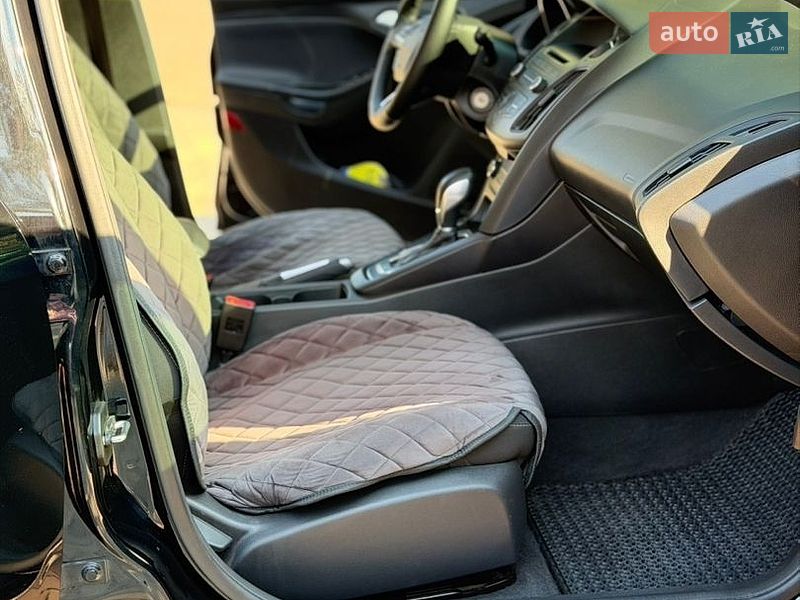 Хетчбек Ford Focus 2016 в Дніпрі фото 22 Хетчбек Ford Focus 2016 в Дніпрі