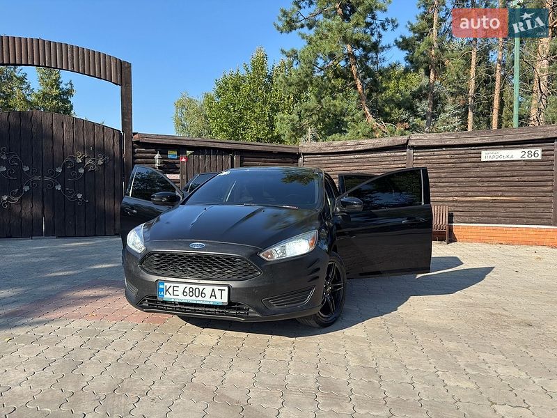Хетчбек Ford Focus 2016 в Дніпрі фото 18 Хетчбек Ford Focus 2016 в Дніпрі
