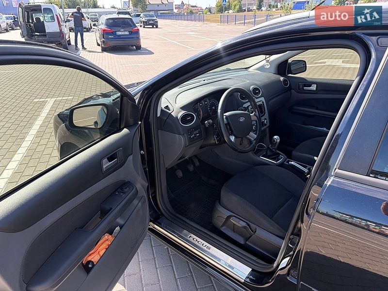 Универсал Ford Focus 2007 в Нововолынске
