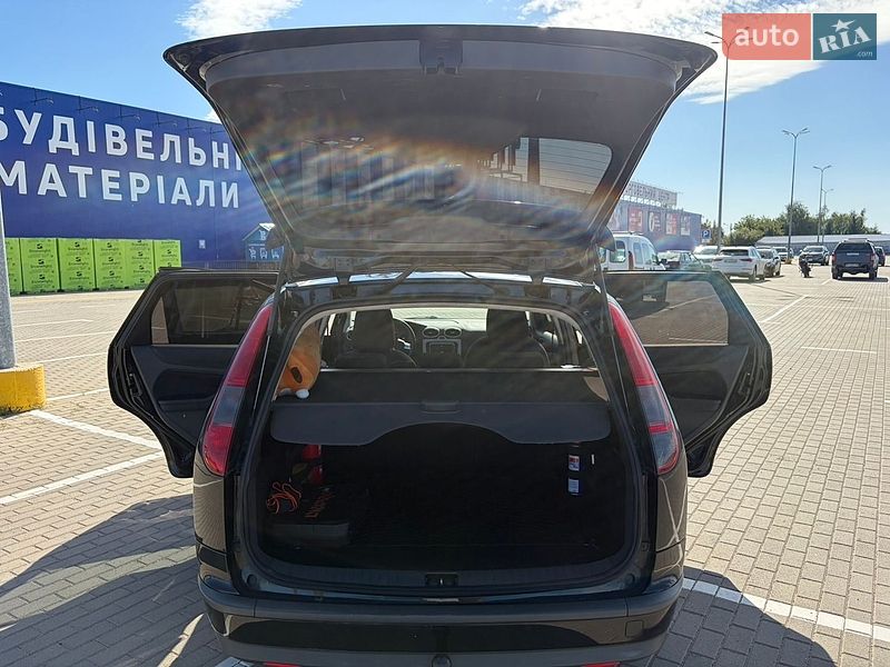 Универсал Ford Focus 2007 в Нововолынске