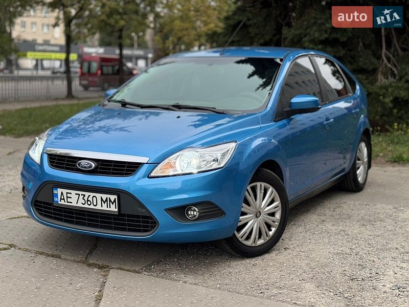 Хэтчбек Ford Focus 2010 в Днепре Хэтчбек Ford Focus 2010 в Днепре
