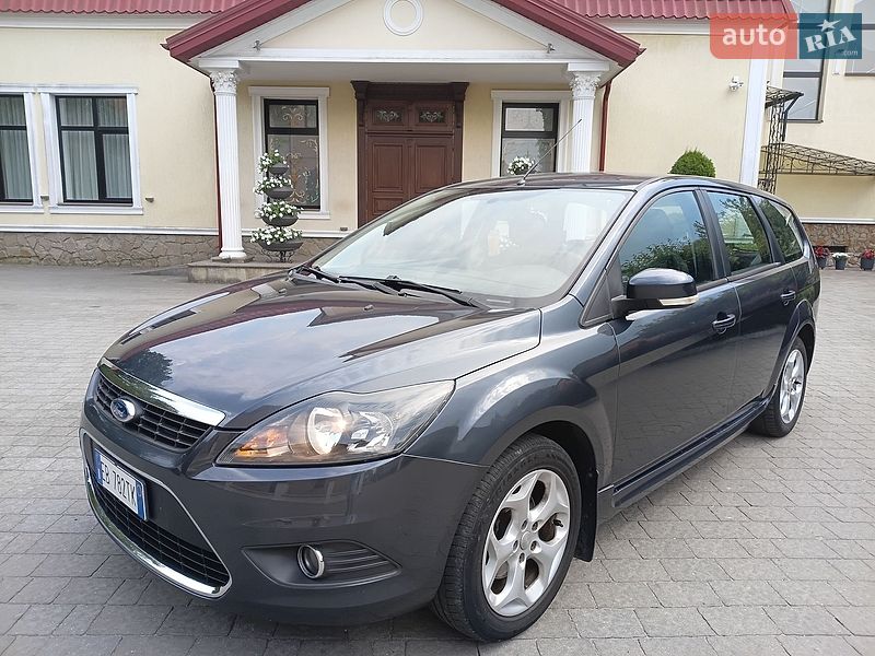 Ford Focus 2010 Ford Focus 2010