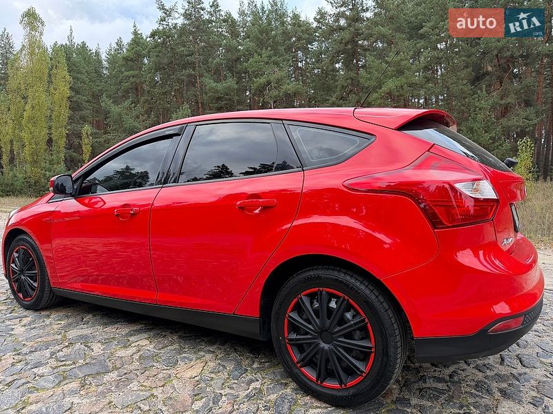 Хэтчбек Ford Focus 2013 в Ахтырке фото 3 Хэтчбек Ford Focus 2013 в Ахтырке