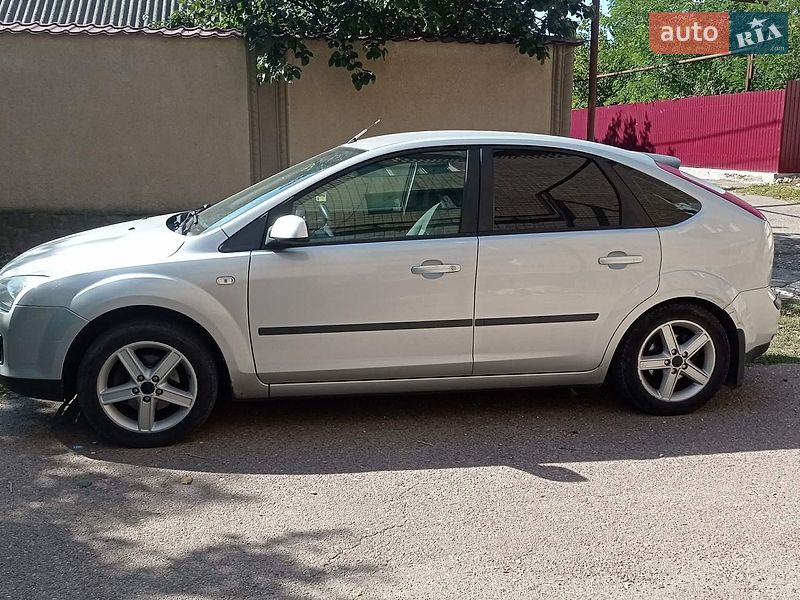 Хетчбек Ford Focus 2006 в Одесі