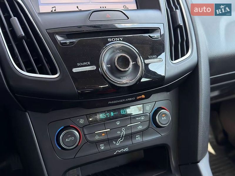 Седан Ford Focus 2017 в Киеве