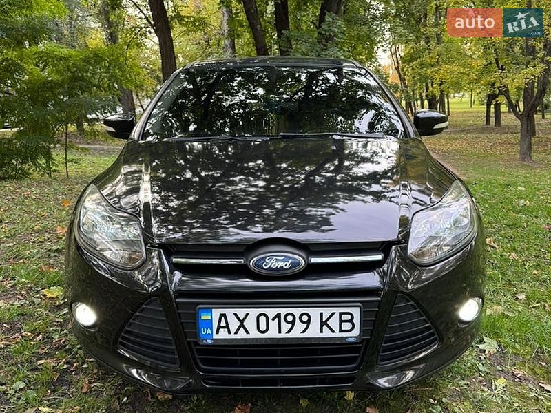 Седан Ford Focus 2014 в Харькове фото Седан Ford Focus 2014 в Харькове